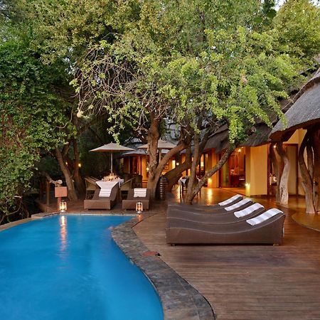 Motswiri Private Safari Lodge Мадікве-Ґейм-Резерв Екстер'єр фото