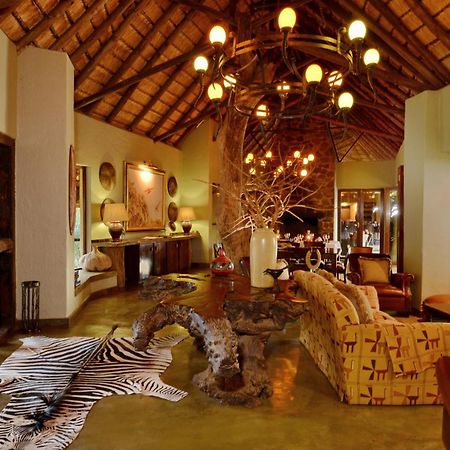 Motswiri Private Safari Lodge Мадікве-Ґейм-Резерв Екстер'єр фото